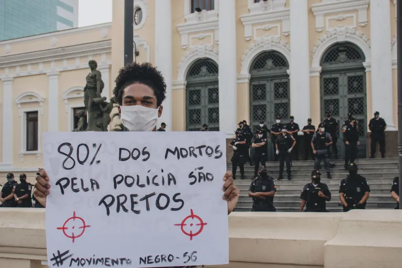 Do luto à trincheira: as mães que pararam de chorar sozinhas e foram para a rua cobrar justiça